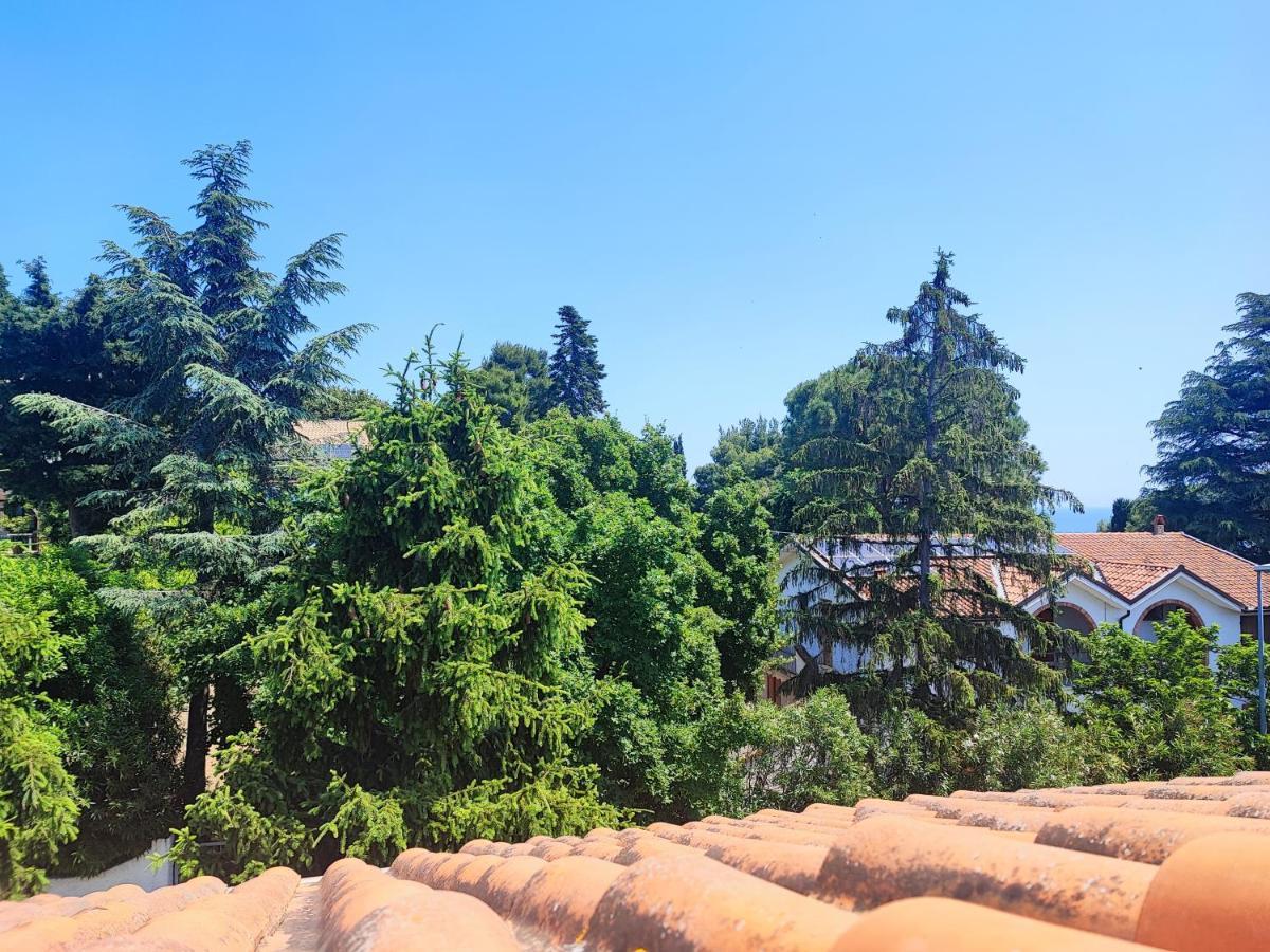 Casa Nadia A Pochi Passi Dal Mare Con Garage, Terrazza E Sala Giochi Daire Numana Dış mekan fotoğraf