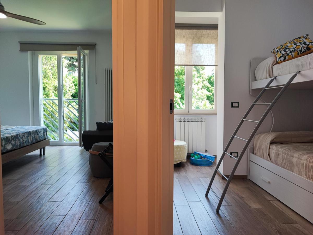 Casa Nadia A Pochi Passi Dal Mare Con Garage, Terrazza E Sala Giochi Daire Numana Dış mekan fotoğraf